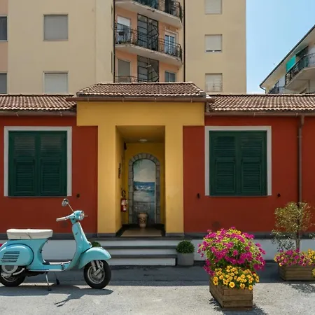 La Luna Di Bruno Apartment Imperia